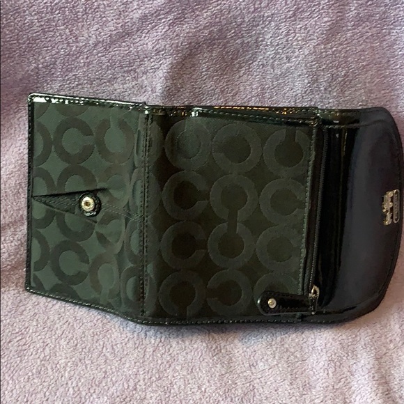 Black Coach Wallet. - Picture 4 of 6